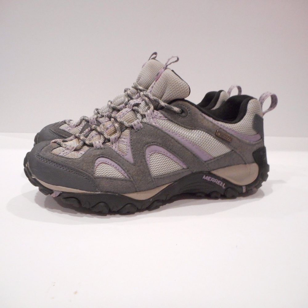 Merrell Hiking Boot Sneaker shoes size 8